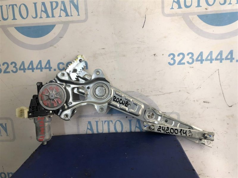 Стеклоподъемник задний левый NISSAN X-TRAIL/ROGUE T32 13-20 2015 T32 2.5 QR25DE 82721-4BA1A Б/У
