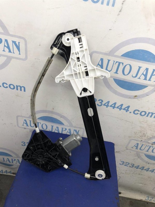 Стеклоподъемник задний правый JETTA USA 10-17 2016 162 1.8 CPRA