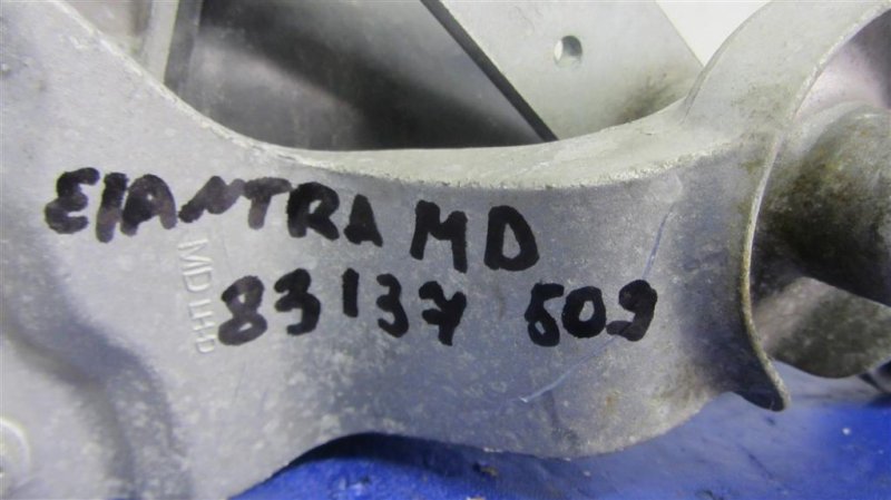 Трапеция стеклоочистителей ELANTRA MD 10-15 2013 Седан 1.8