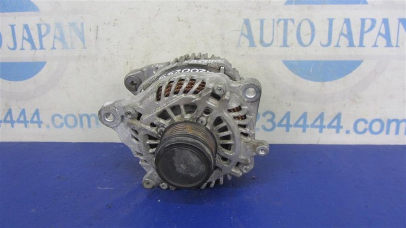 Генератор SUBARU FORESTER 12-19 2015 Внедорожник 2.5 23700AA760 Б/У