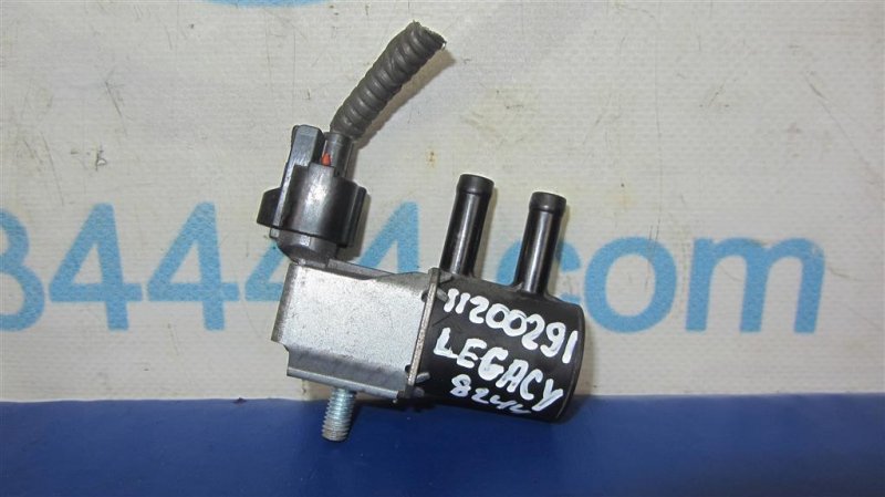 Клапан электромагнитный (вакуумный) SUBARU LEGACY 09-15 BM 2010 Седан 2.5 EJ253 16131AA070 Б/У