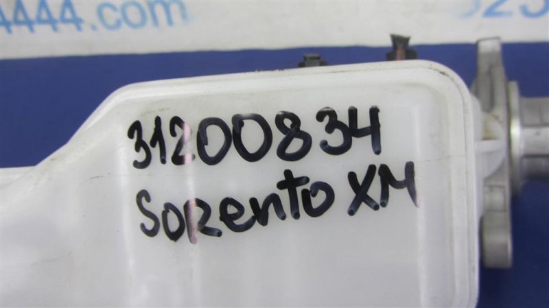 Главный тормозной цилиндр SORENTO XM 09-14 Главный тормозной цилиндр SORENTO XM 09-14
