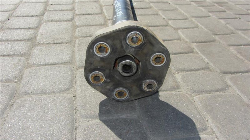 Карданный вал задний GS 12- 2015 Седан 8ARFTS 2.0TURBO