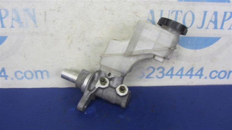 Главный тормозной цилиндр NISSAN ALTIMA L32 07-12 2010 Седан 2.5 46010-JA00A Б/У