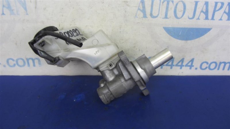 Главный тормозной цилиндр NISSAN ALTIMA L32 07-12 Седан 2.5