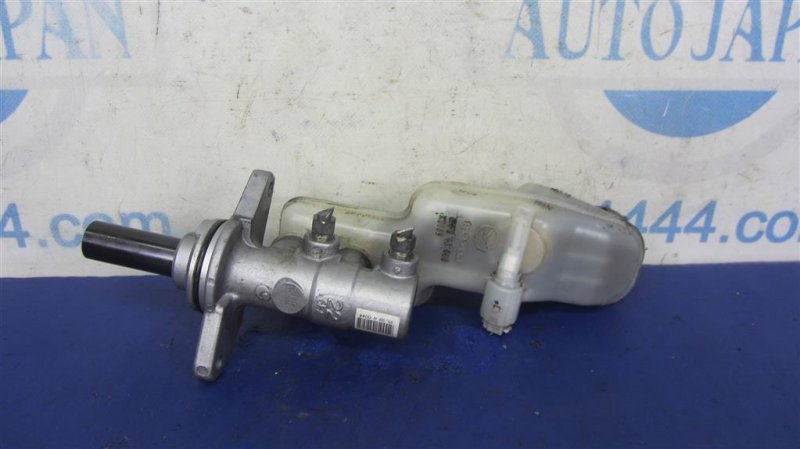 Главный тормозной цилиндр 6 GJ 12- 2015 Седан 2.5