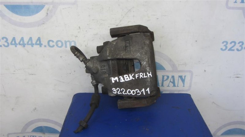 Суппорт тормозной передний левый MAZDA 3 BK 03-08 BPYK-33-71XA Б/У