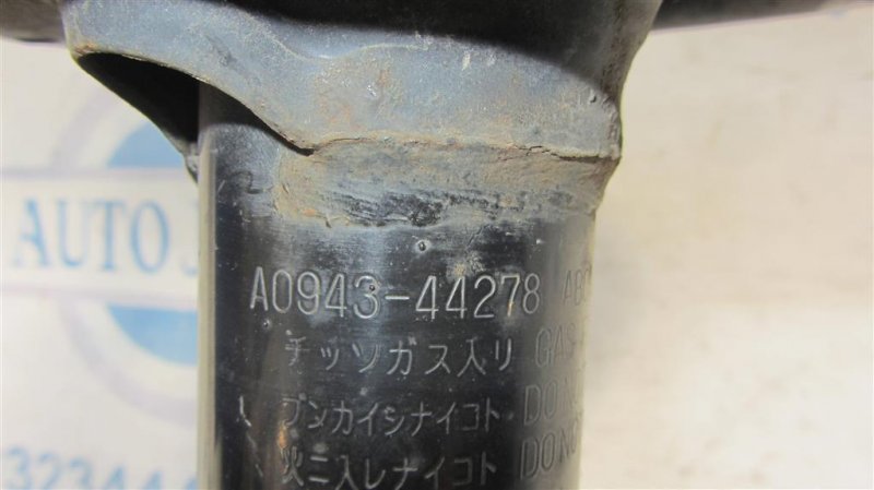 Амортизатор задний левый TOYOTA CAMRY 40 06-11 Амортизатор задний левый TOYOTA CAMRY 40 06-11