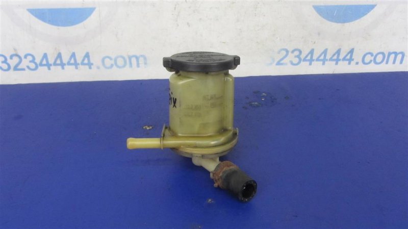 Бачок ГУР TOYOTA MATRIX 02-08 2004 ZZE132 1.8 LV6 88970129 Б/У