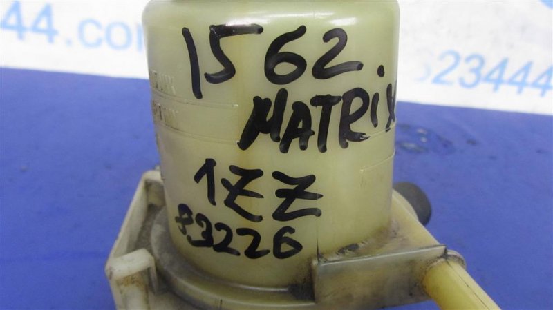 Бачок ГУР MATRIX 02-08 2004 ZZE132 1.8 LV6