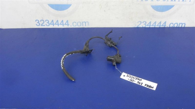 Запчасть датчик abs передний правый TOYOTA CAMRY 30 02-06 2002 ACV30 2.4 2AZFE 89542-06010 Б/У Датчик ABS передний правый TOYOTA CAMRY 30 02-06 2002 ACV30 2.4 2AZFE 89542-06010 Б/У