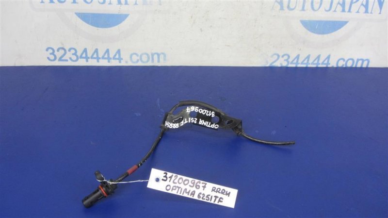 Датчик ABS задний правый KIA OPTIMA TF 11-16 2015 Седан 2.4 59930-2T000 Б/У