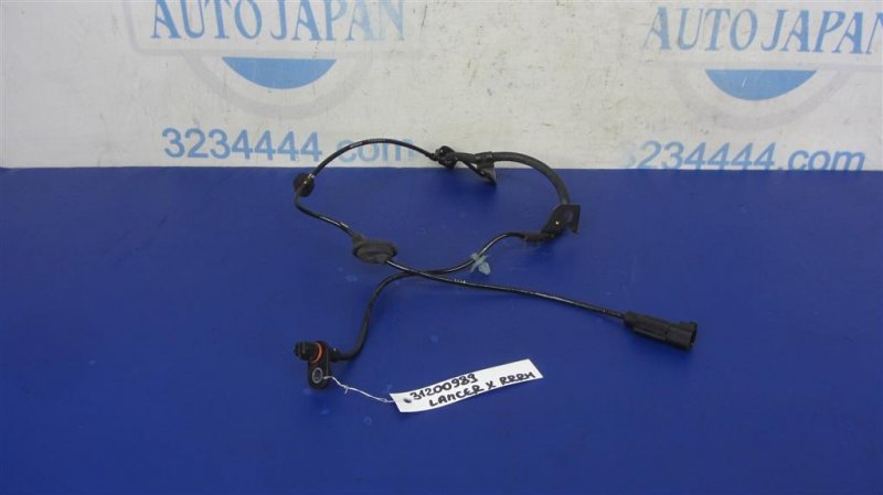 Датчик ABS задний правый MITSUBISHI LANCER X 10 07-15 4670A580 Б/У