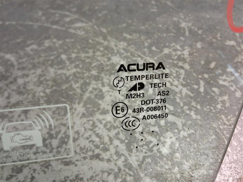 Стекло двери переднее левое MDX (YD2) 06-13 2007 YD2 3.7