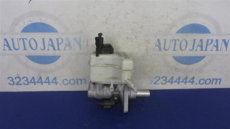 Главный тормозной цилиндр VOLKSWAGEN PASSAT CC 08-12 2012 358 2.0 CBFA 3C1 614 019 D Б/У