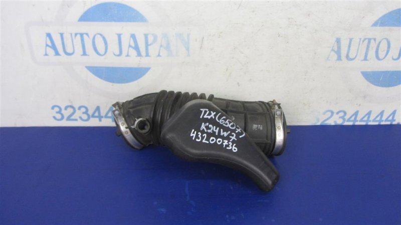 Патрубок воздушного фильтра ACURA TLX 14-17 2015 Седан 2.4 17228-RDF-A00 Б/У