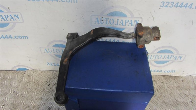 Рычаг передней подвески нижний передний правый FX S50 03-08 2006 Внедорожник 3.5