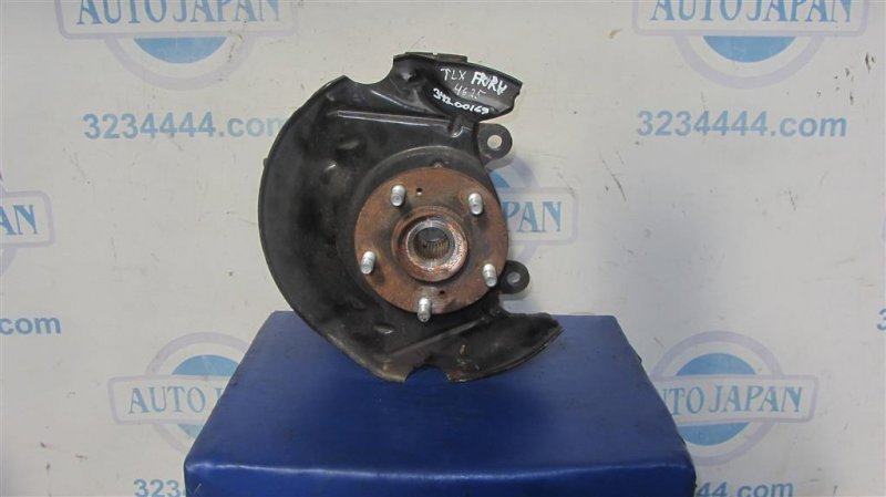 Кулак поворотный передний правый TLX 14-17 2016 Седан 3.5