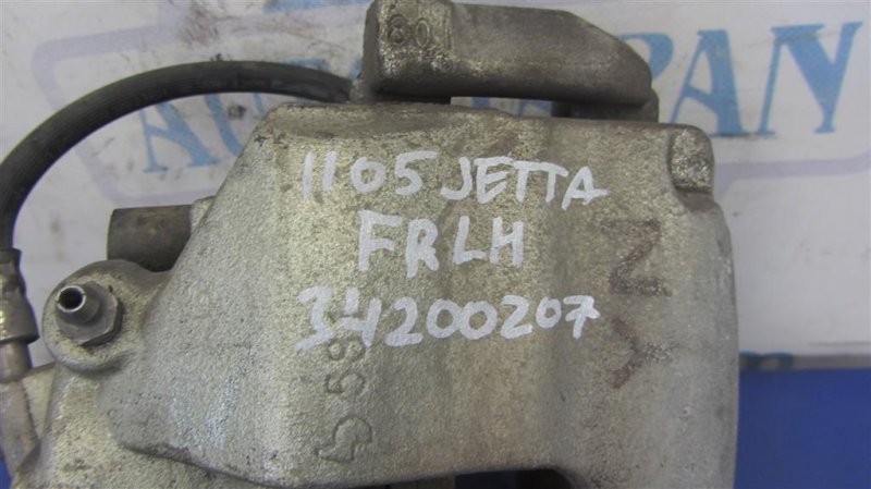 Суппорт тормозной передний левый JETTA USA 10-17 2016 162 1.8 CPRA