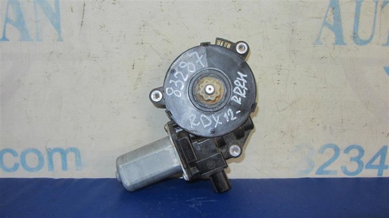 Моторчик стеклоподъемника задний правый RDX 12-19