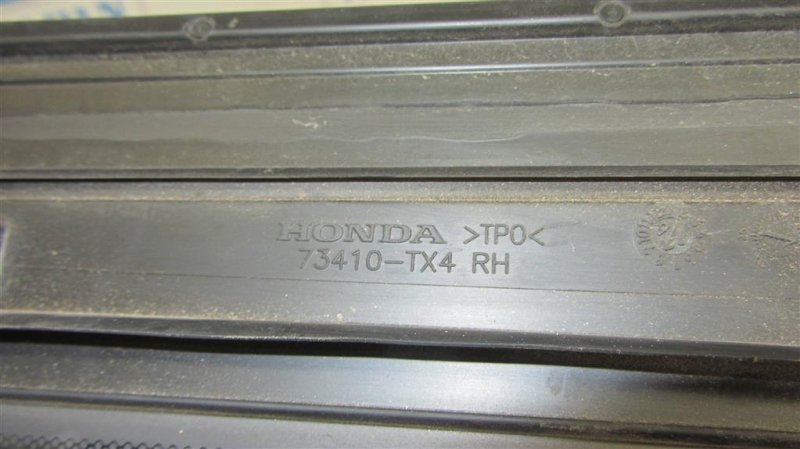 Стекло двери глухое заднее правое RDX 12-19