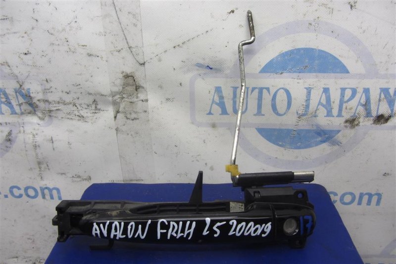 Ручка двери наружная передняя левая TOYOTA AVALON 05-12 2007 GSX30 3.5 2GR-FE 69211-AE020-C0 Б/У