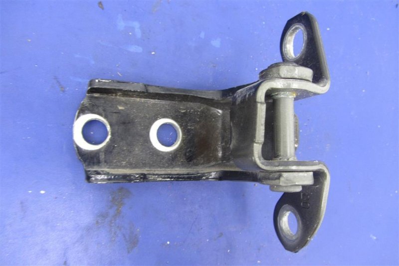 Петля двери нижняя задняя левая AVALON 05-12 2007 GSX30 3.5 2GR-FE Петля двери нижняя задняя левая AVALON 05-12 2007 GSX30 3.5 2GR-FE