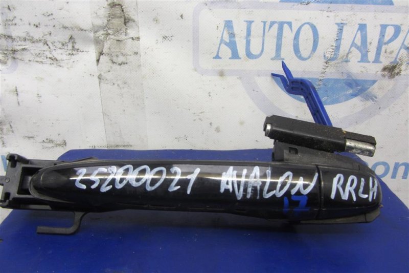 Ручка двери наружная задняя левая TOYOTA AVALON 05-12 2007 GSX30 3.5 2GR-FE 69211-AE020-C0 Б/У