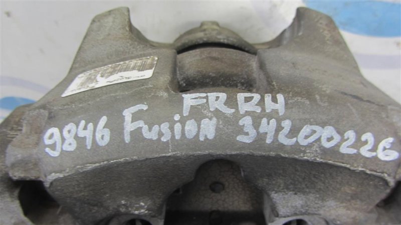 Суппорт тормозной передний правый FUSION 14- 2015 Седан 2.5