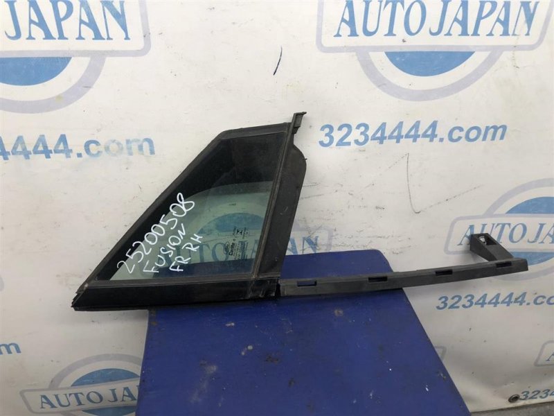 Стекло двери глухое переднее правое FORD FUSION 14- DS7Z-5421400-A Б/У