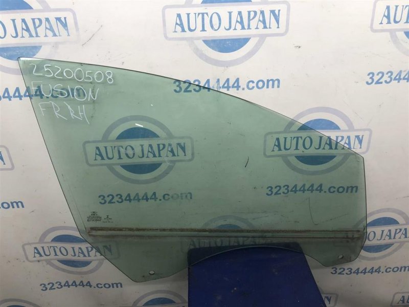 Стекло двери переднее правое FORD FUSION 14- DS7Z-5421410-A Б/У