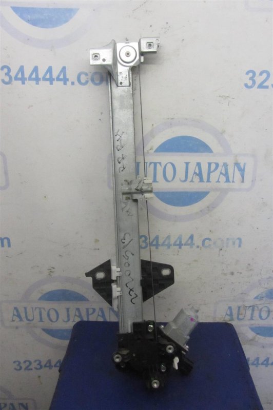 Стеклоподъемник задний правый ACURA MDX (YD2) 06-13 2008 YD2 3.7 72710-STX-A02 Б/У