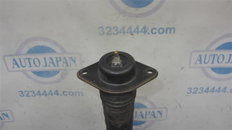 Амортизатор задний G25/G35/G37/Q40 06-14 2014 Седан 3.7 VQ37VHR