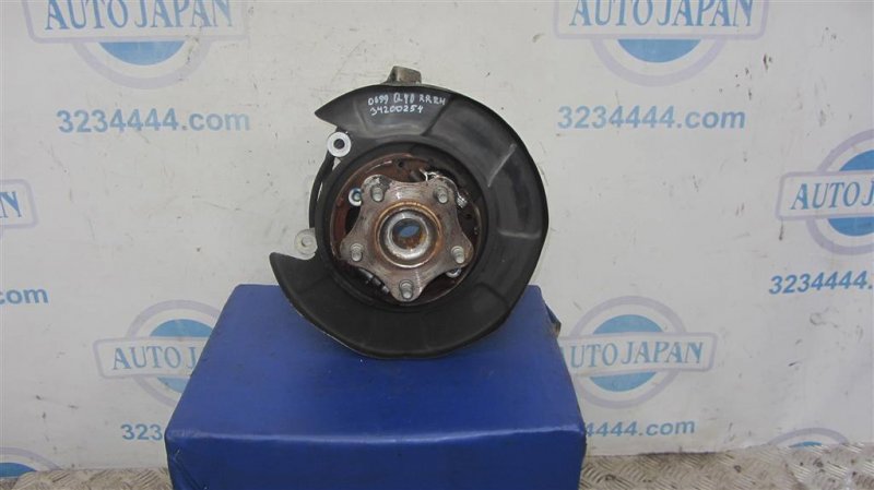 Ступица задняя правая INFINITI G25/G35/G37/Q40 06-14 2014 Седан 3.7 VQ37VHR 43202-4GA0B Б/У