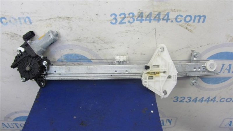 Стеклоподъемник передний левый TLX 14-17 2016 Седан 3.5