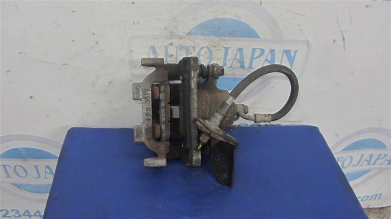 Суппорт тормозной задний правый INFINITI G25/G35/G37/Q40 06-14 Седан 3.7 VQ37VHR