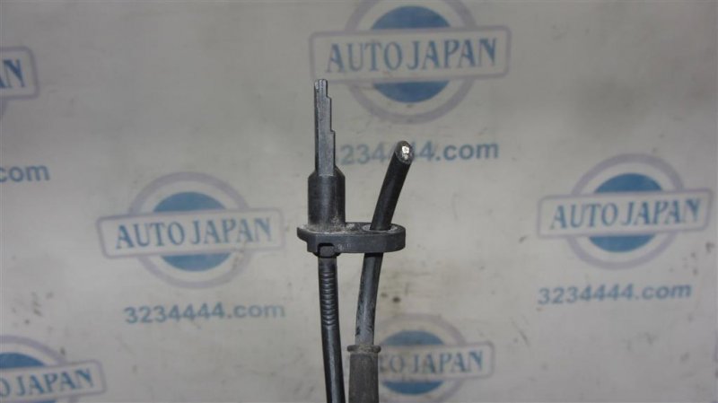 Датчик ABS передний левый G25/G35/G37/Q40 06-14 2014 Седан 3.7 VQ37VHR