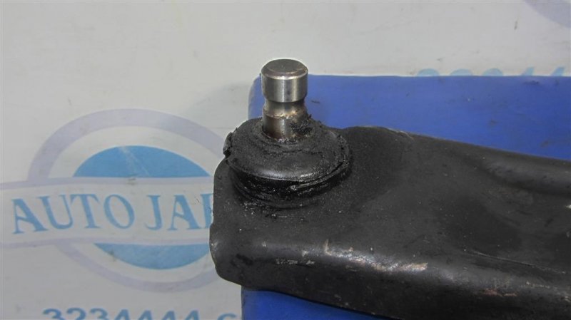 Рычаг передней подвески нижний передний правый SUZUKI SX4 06-13 Хетчбек 2.0