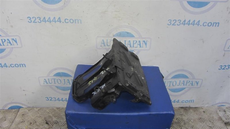 Полка аккумулятора SUZUKI SX4 06-13 Хетчбек 2.0