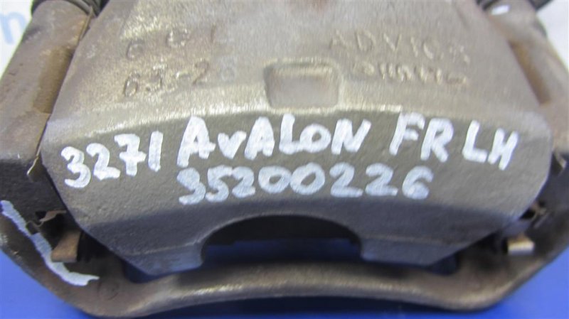 Суппорт тормозной передний левый AVALON 05-12 2007 GSX30 3.5 2GR-FE