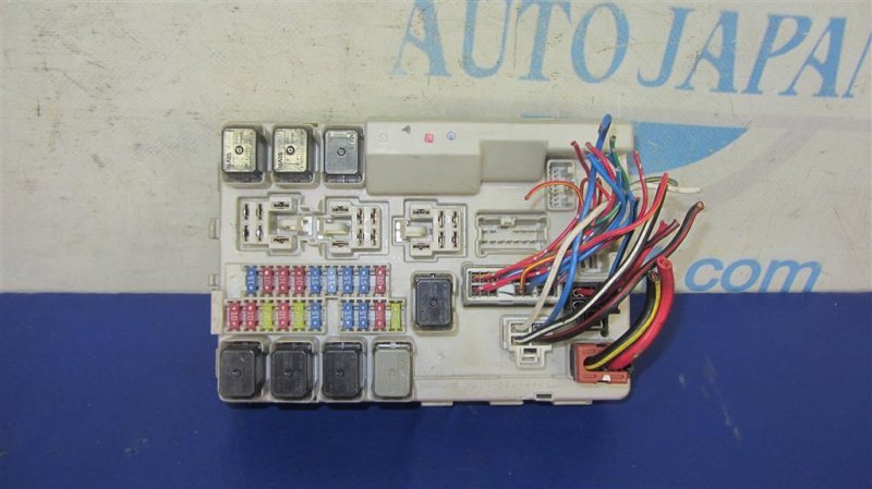 Запчасть блок предохранителей моторный отсек NISSAN ALTIMA L31 01-06 284B7-AQ006 Б/У Блок предохранителей моторный отсек NISSAN ALTIMA L31 01-06 284B7-AQ006 Б/У