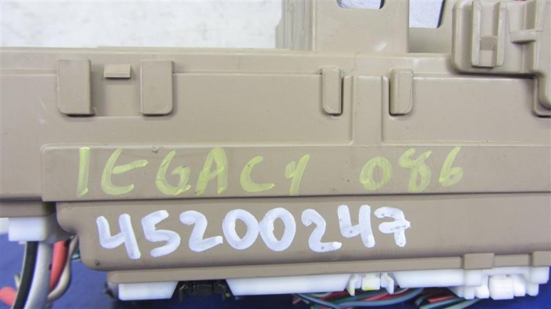 Блок предохранителей салон LEGACY BN 14-18 2016 Седан 2.5