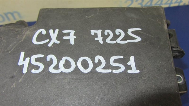 Блок предохранителей моторный отсек MAZDA CX-7 06-12 Внедорожник 2.3 Блок предохранителей моторный отсек MAZDA CX-7 06-12 Внедорожник 2.3