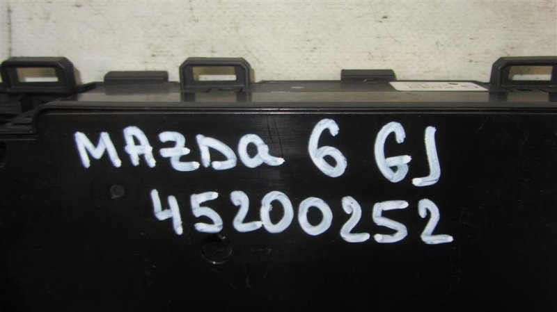 Блок управления печкой 6 GJ 12-