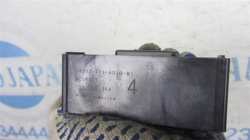 Блок электронный TLX 14-17 2016 Седан 3.5