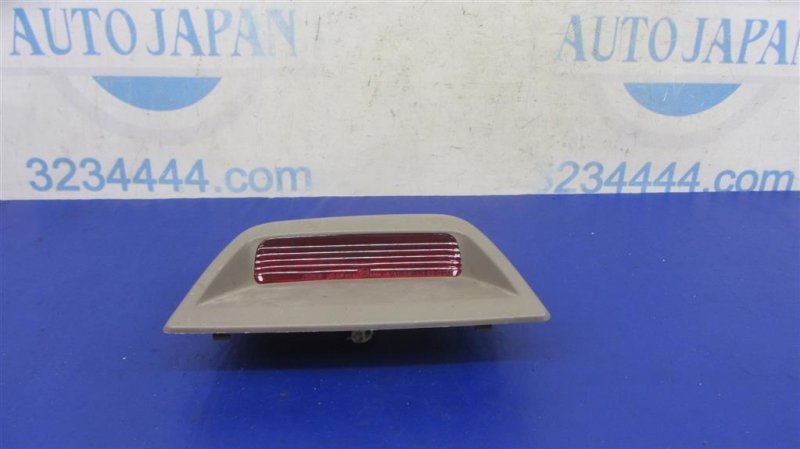 Стоп-сигнал LEXUS LS430 00-06 81570-50030 Б/У