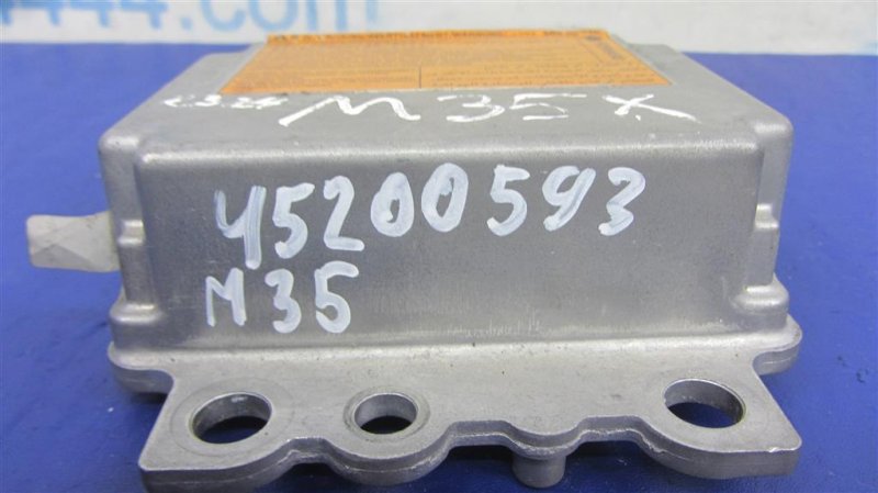 Блок управления AIRBAG M35/M45 04-10