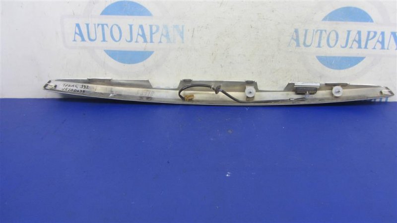 Панель подсветки номера NISSAN TEANA J32 08-14