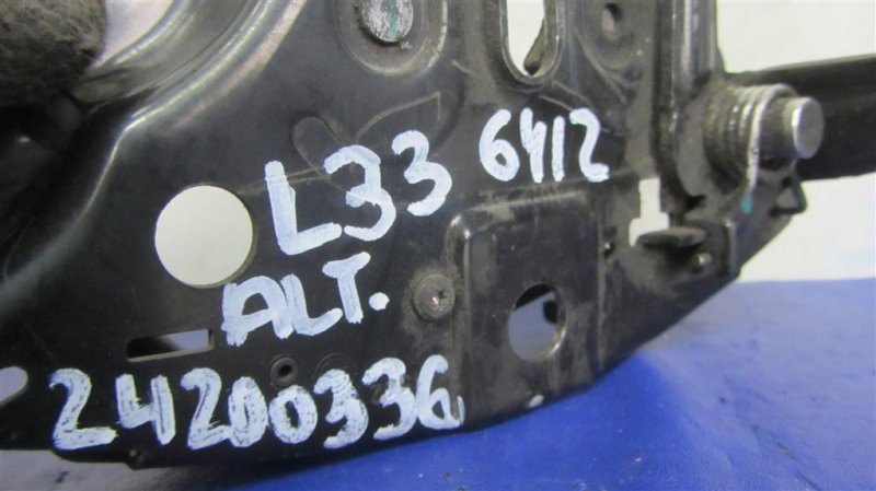 Замок капота ALTIMA L33 12-18 2014 L33 2.5