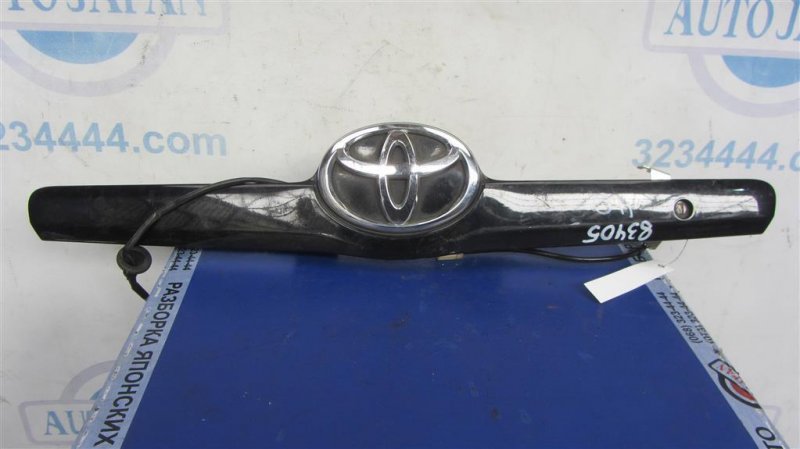 Панель подсветки номера TOYOTA CAMRY 40 06-11 76811-33130-A1 Б/У